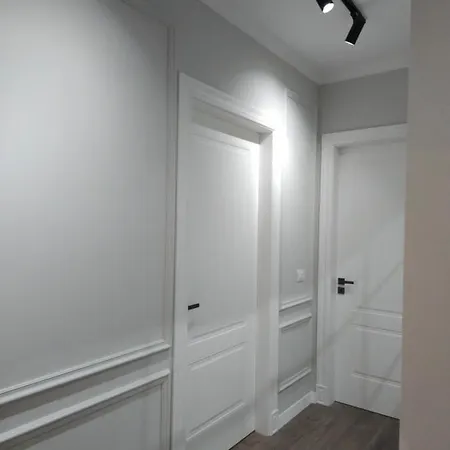 Adore Center Apartment
